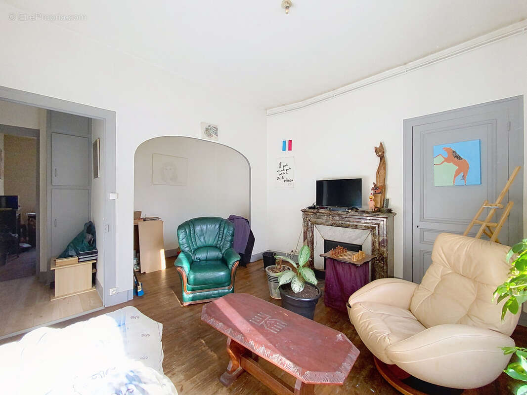 Appartement à SAINT-ETIENNE