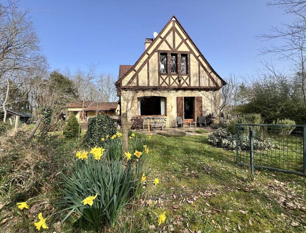 Maison à SARLAT-LA-CANEDA