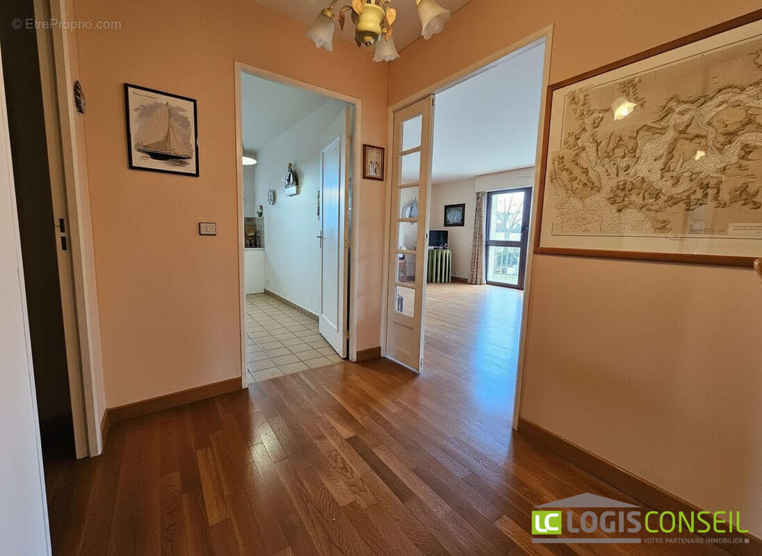 Appartement à CHATILLON