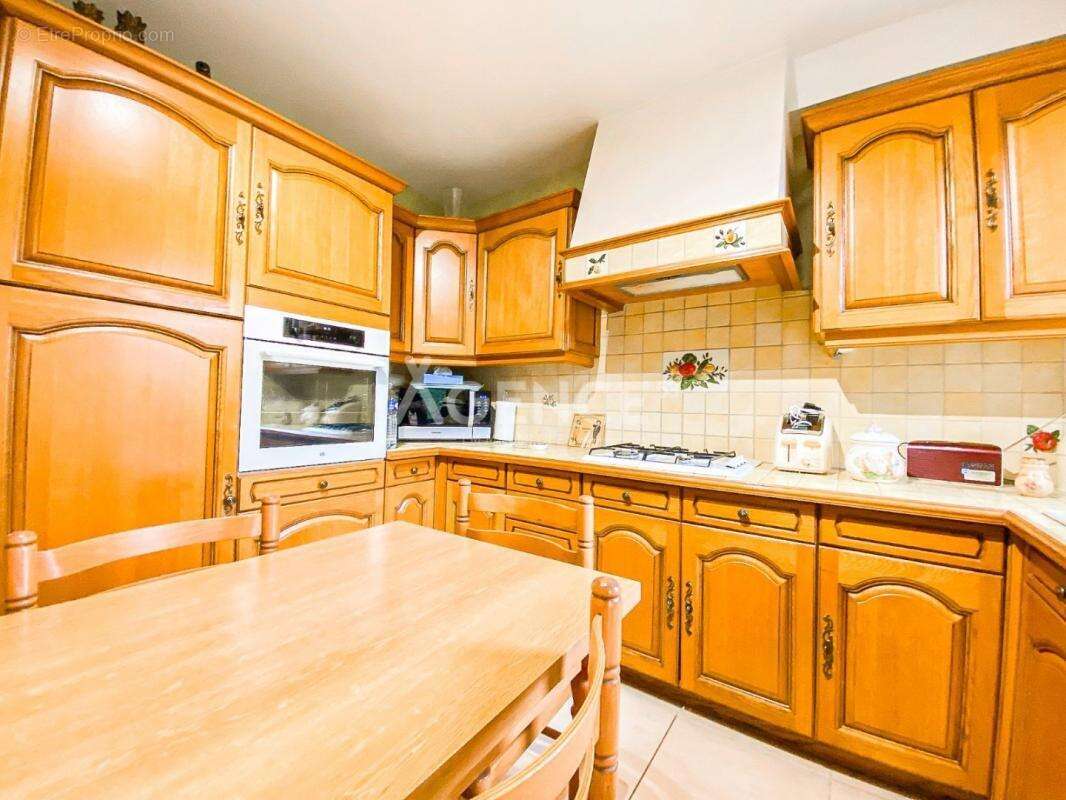 Maison à LONGUENESSE