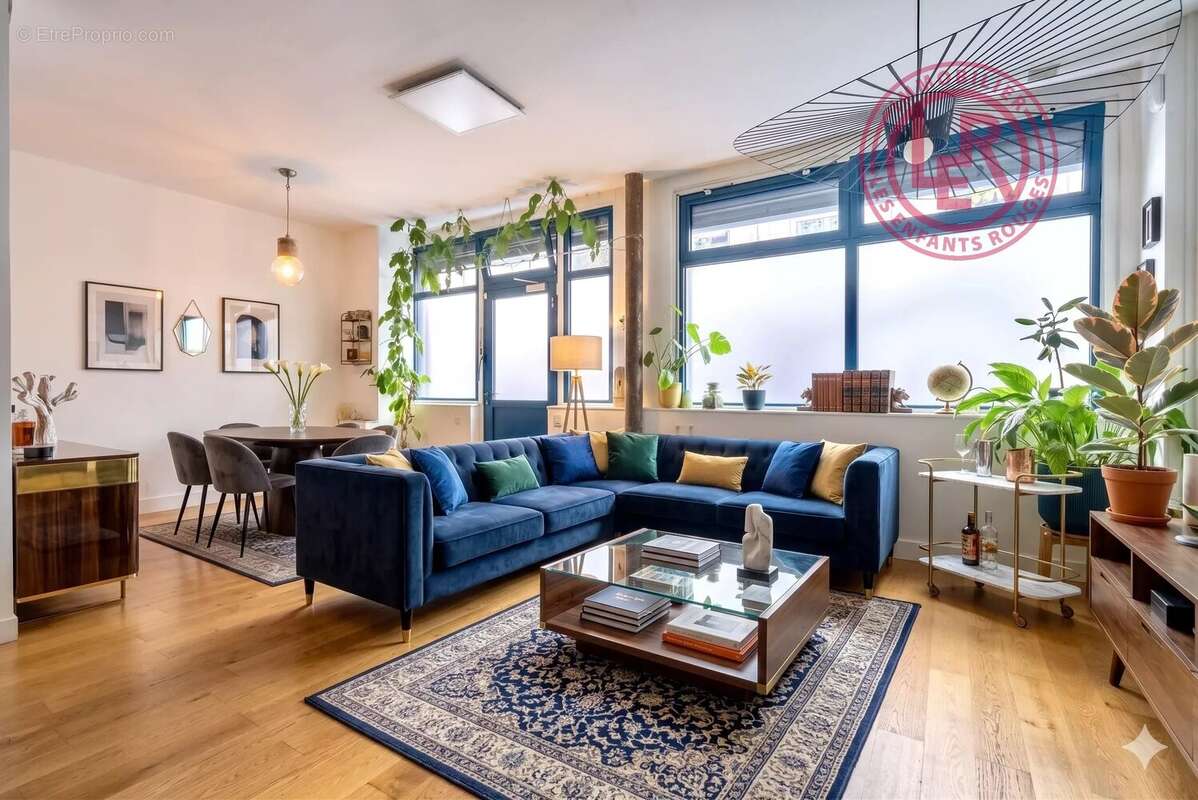 Appartement à PARIS-10E