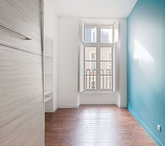 Rennes-Centre:  Exceptionnel ! Appartement de standing dans un immeuble historique de la rue Le Bastard Séjour - photo 6