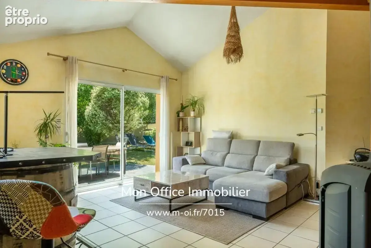 Référence : 7015-EBO. - Maison 4 pièces 96 m2 habitable et 160 m2 au sol avec jardin proche plan d'eau - photo 3