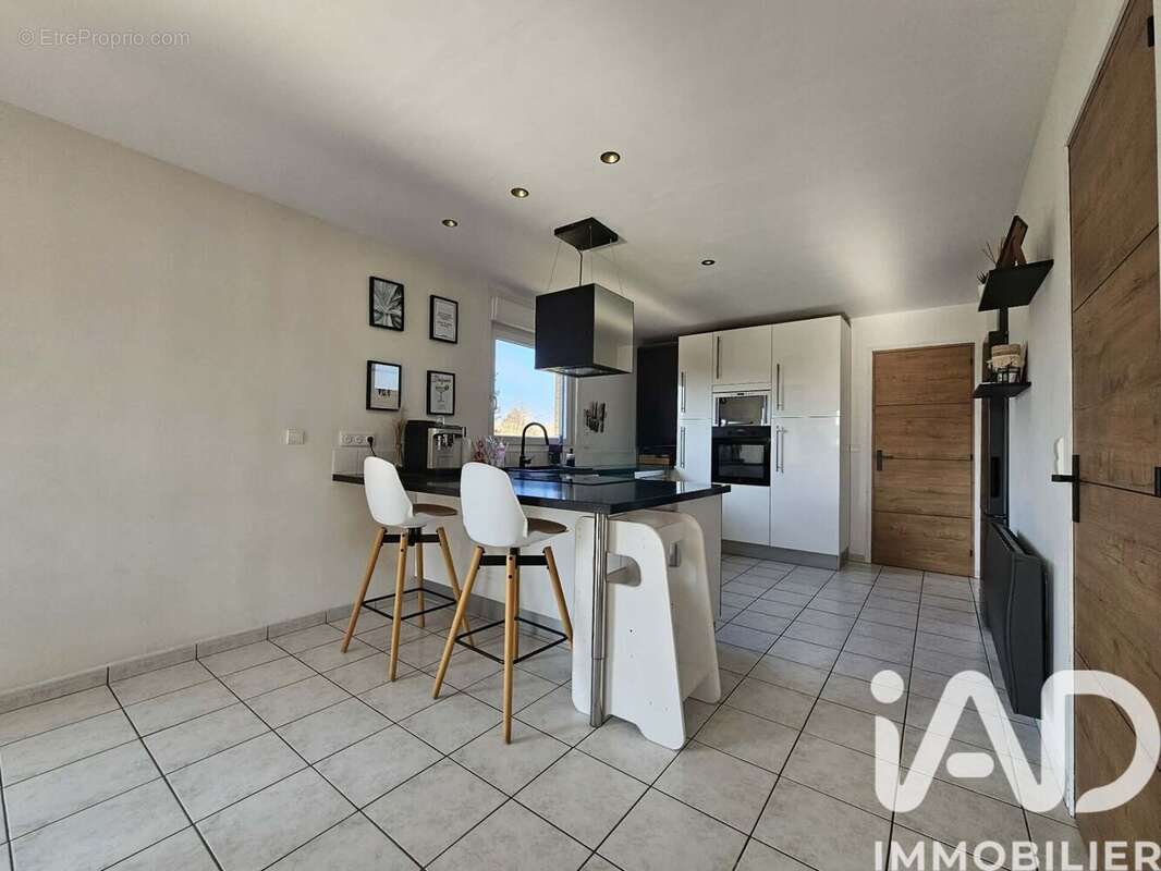 Photo 5 - Maison à CALONNE-SUR-LA-LYS