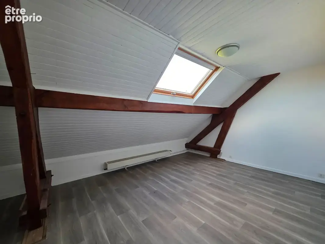 Maison T6 - 208 m² - St Genix les Villages - photo 12