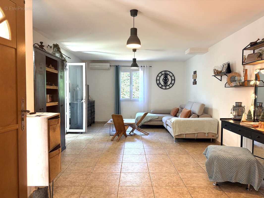 Maison à PLAN-D'ORGON