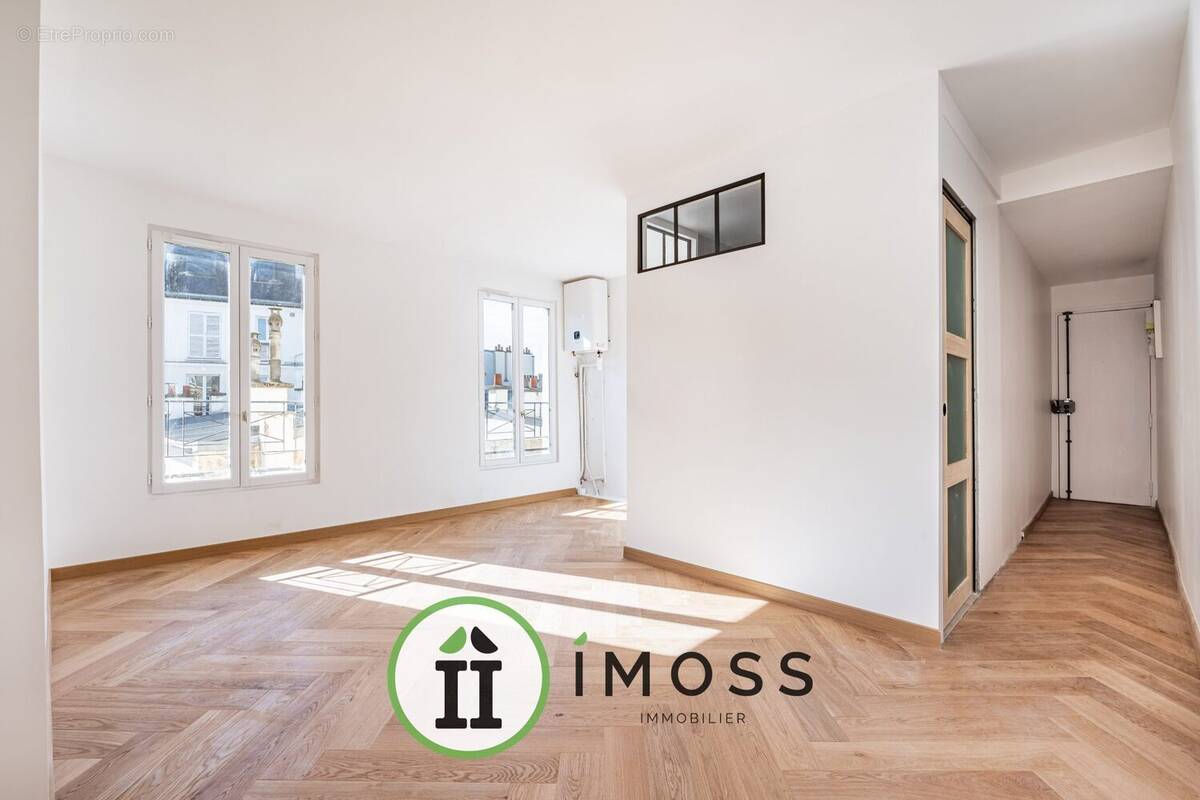 Appartement à PARIS-10E