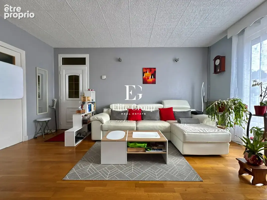 A Vendre Maison - Tonnay Charente - 90 m² - 2 Chambres + 1 Studio - Garage - photo 5