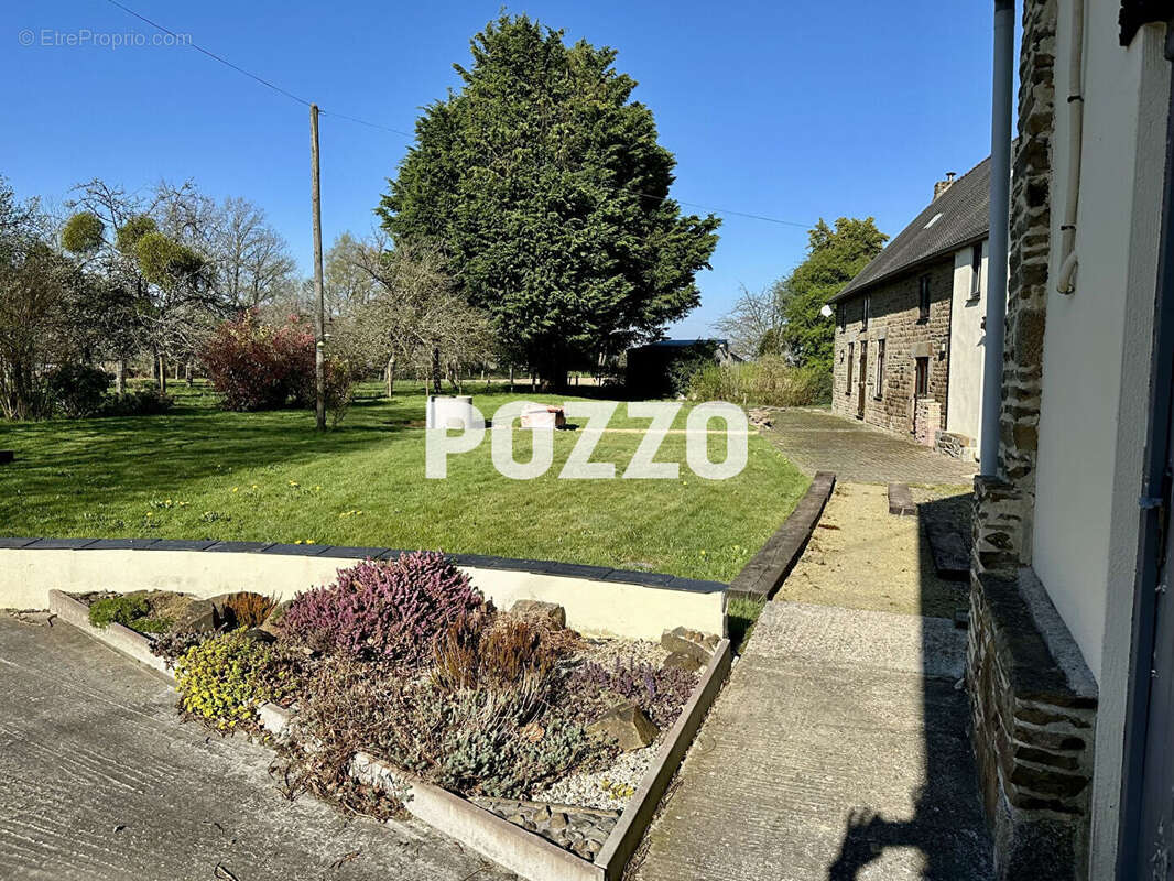 Maison à SAVIGNY-LE-VIEUX