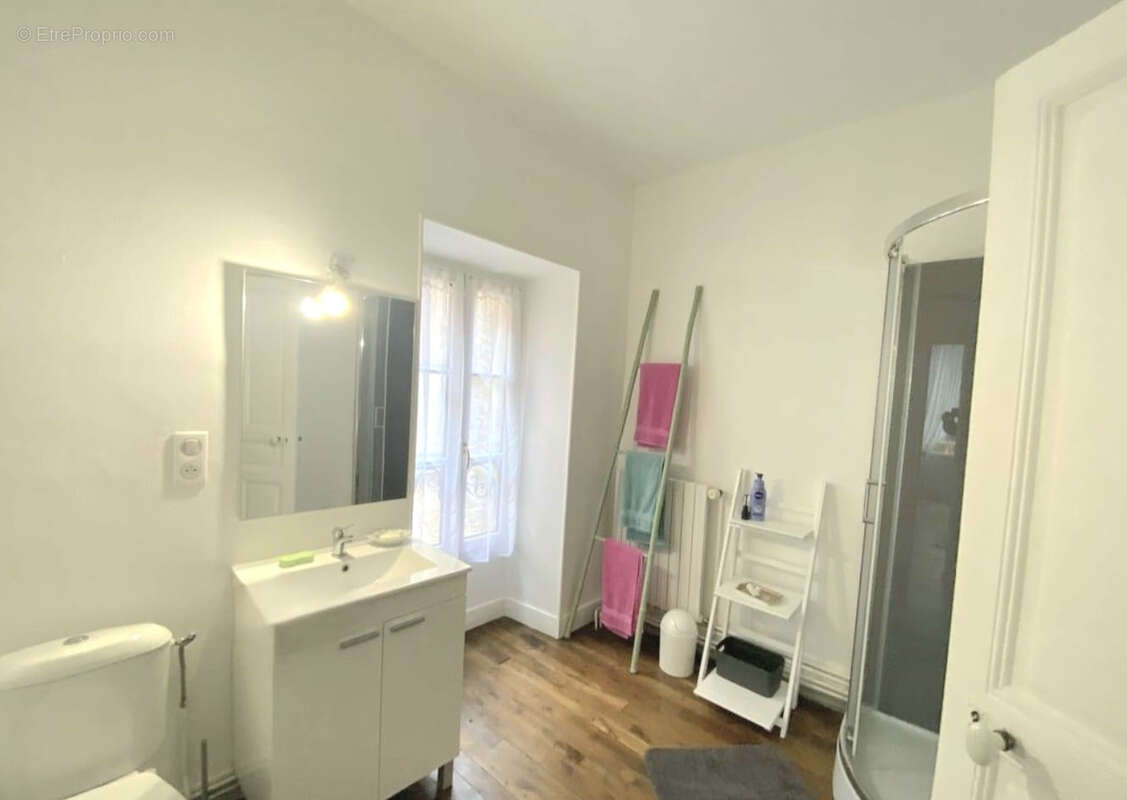 Maison à SALLES-DE-BELVES