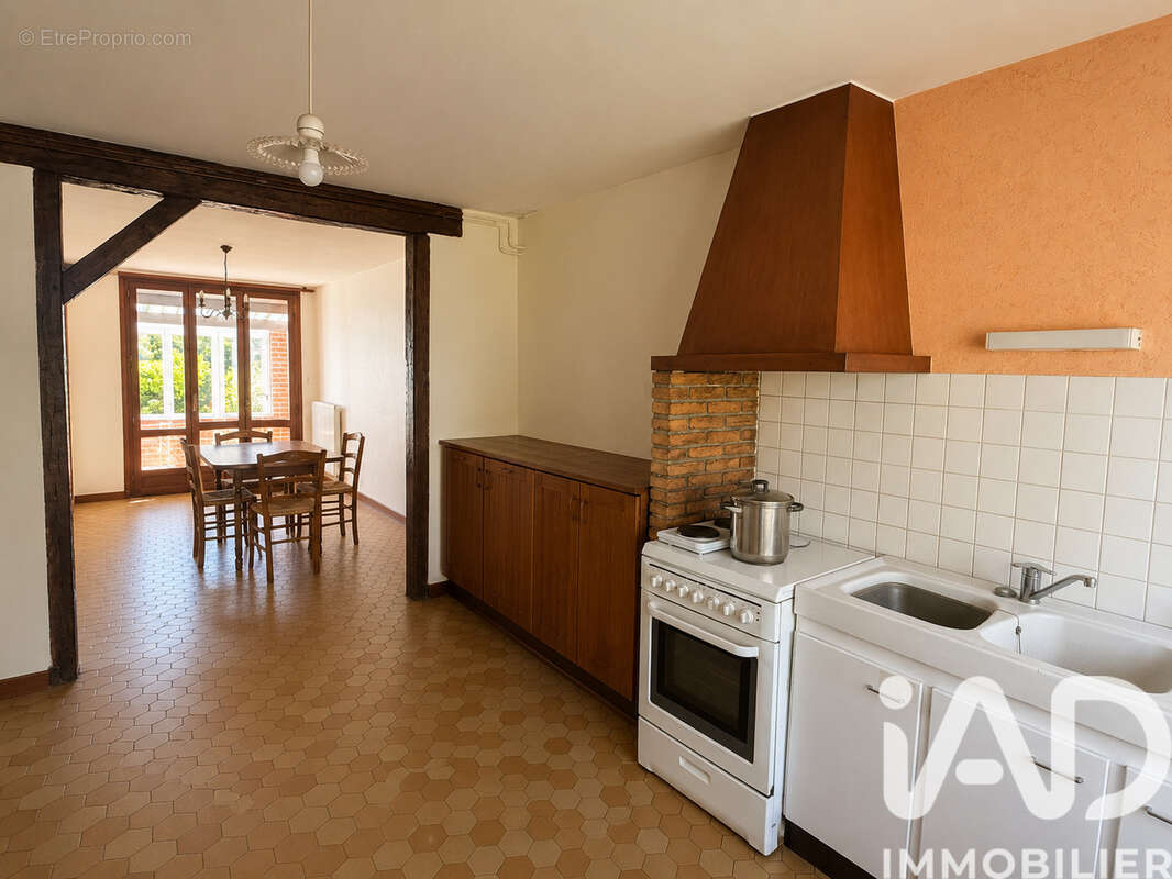 Maison 132 m² à Beutin  - photo 2