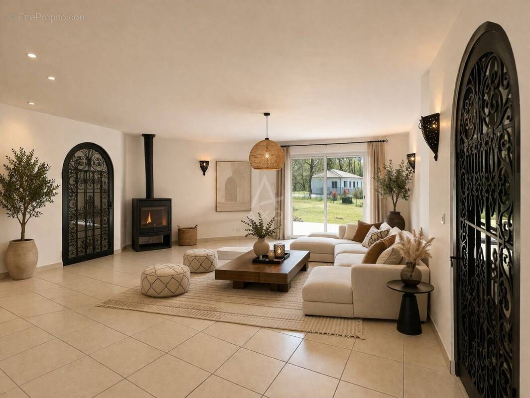 Maison à UCHACQ-ET-PARENTIS