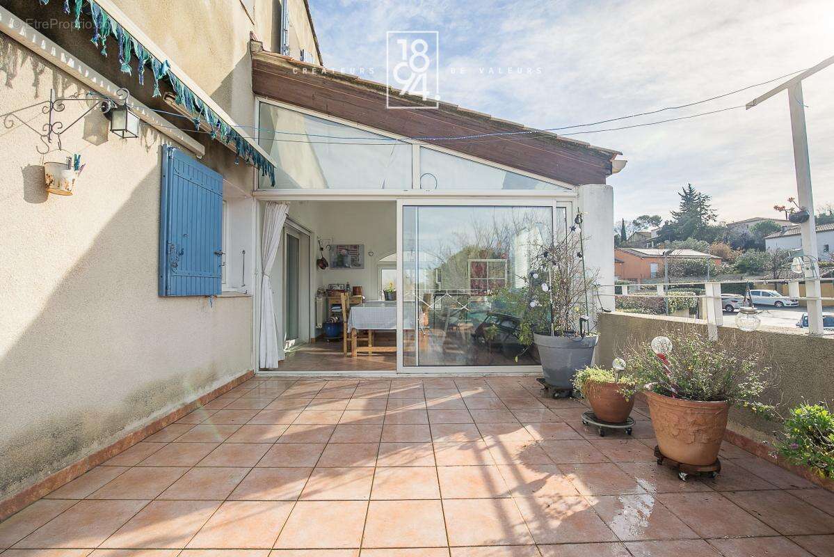 Appartement à MARSEILLE-11E