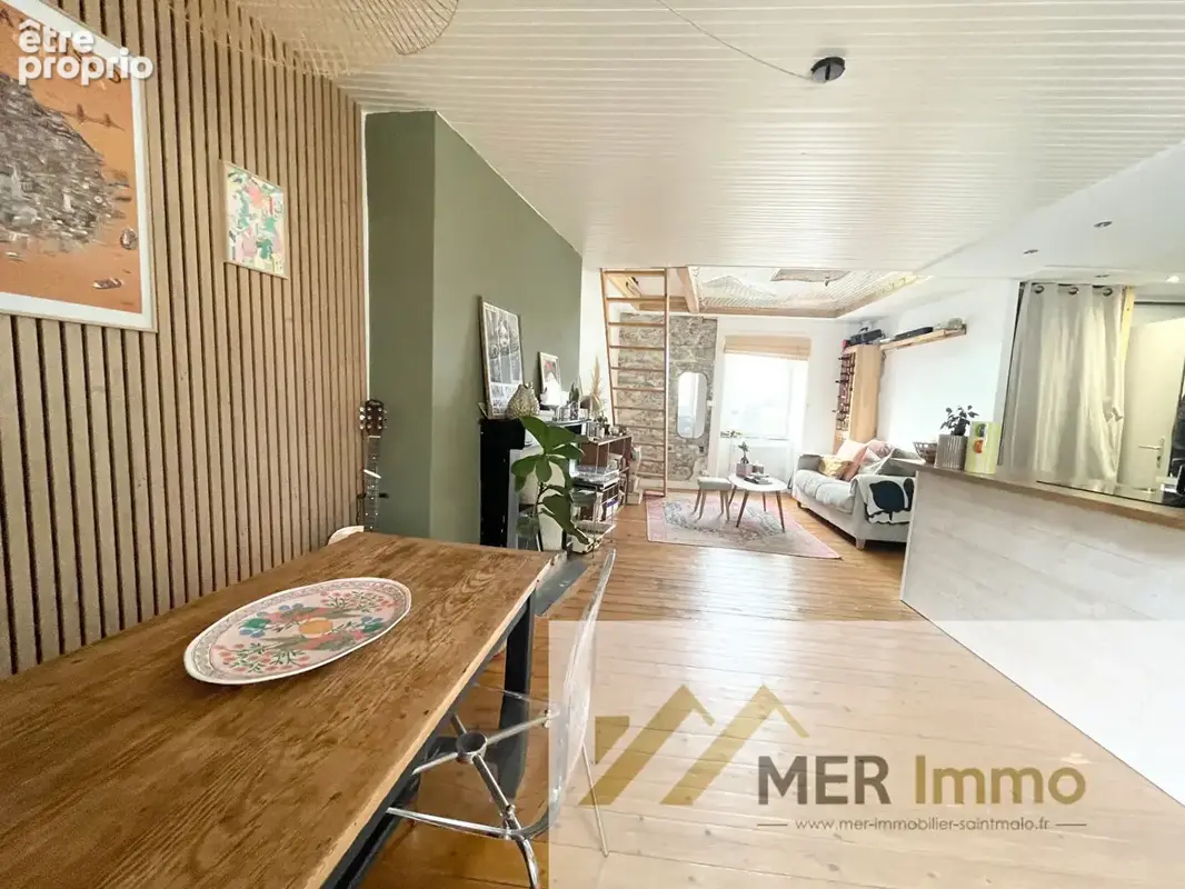 SAINT-MALO PARAMÉ CENTRE- Charmant Appartement T2 en duplex rénové avec goût en plein coeur de Paramé - photo 6