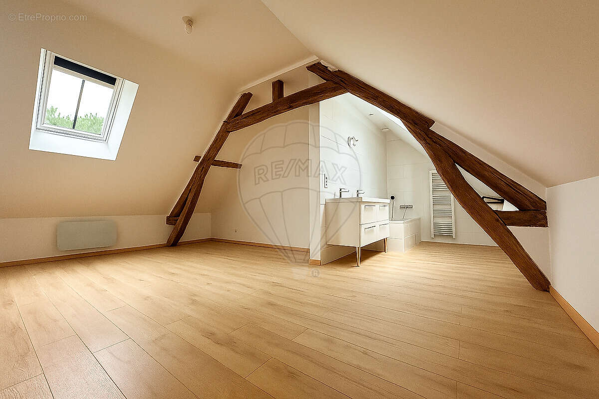 Maison à SENLIS