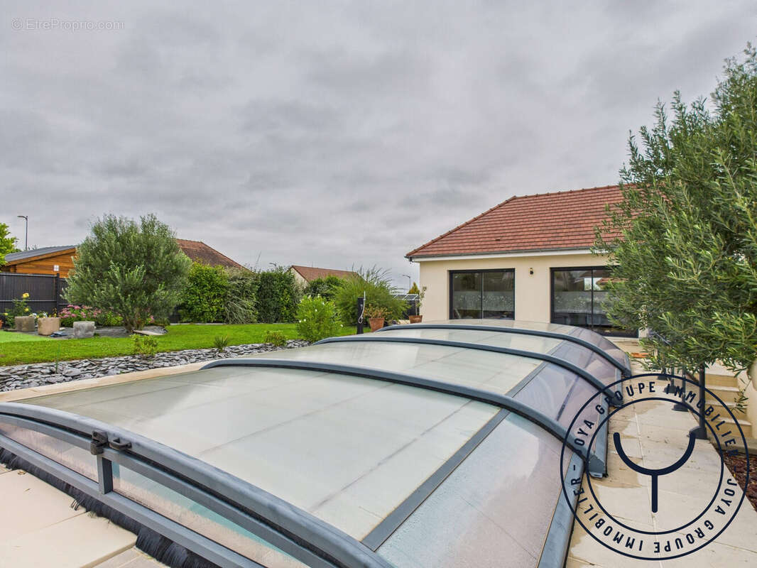 Maison à CRENEY-PRES-TROYES