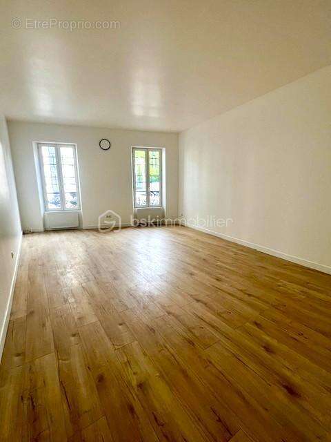 Appartement à ASNIERES-SUR-SEINE