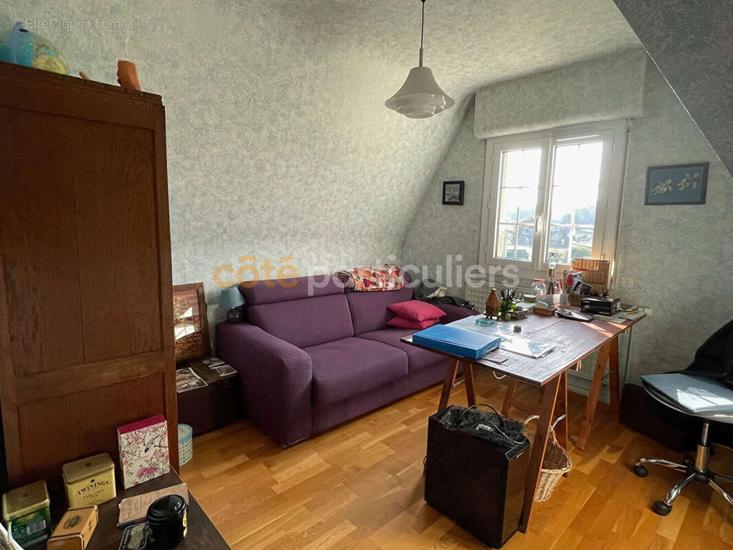 Maison néo-bretonne lumineuse avec 3 grandes chambres , très bon état. - photo 9
