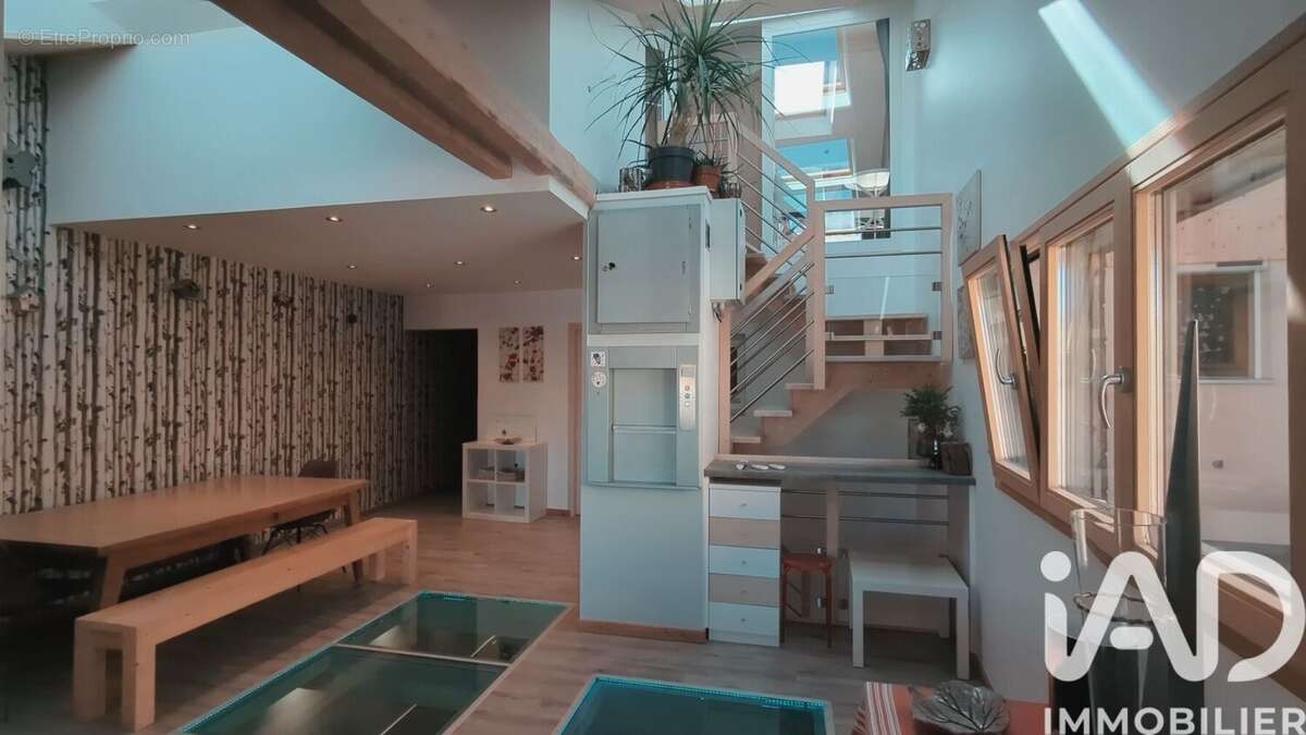 Photo 2 - Appartement à ROCHEJEAN
