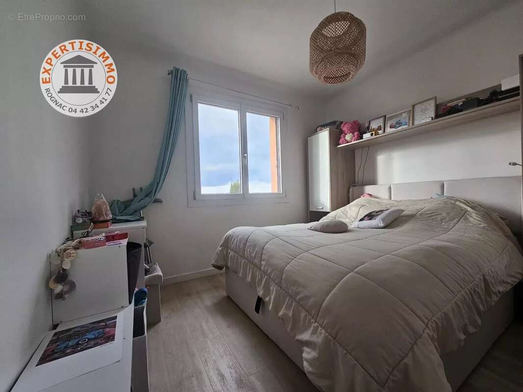 Appartement à ROGNAC