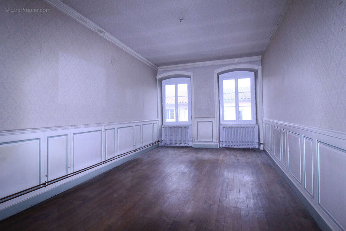 Maison à SAINT-AMOUR