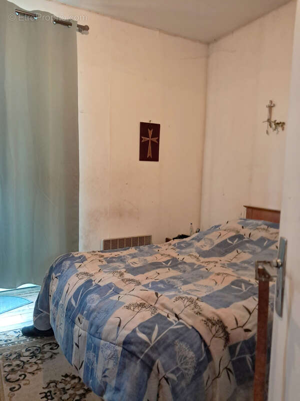 Maison à BENAYES
