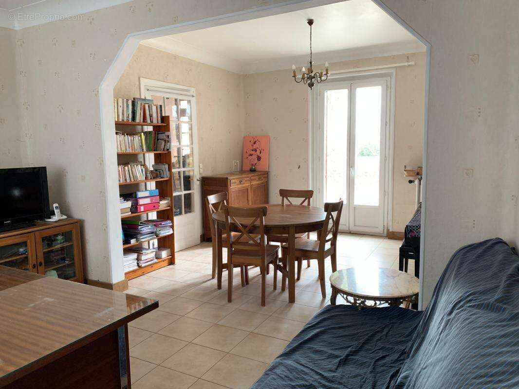 Maison à VILLEMOMBLE