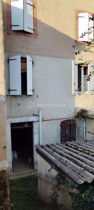 Maison à BOUT-DU-PONT-DE-LARN