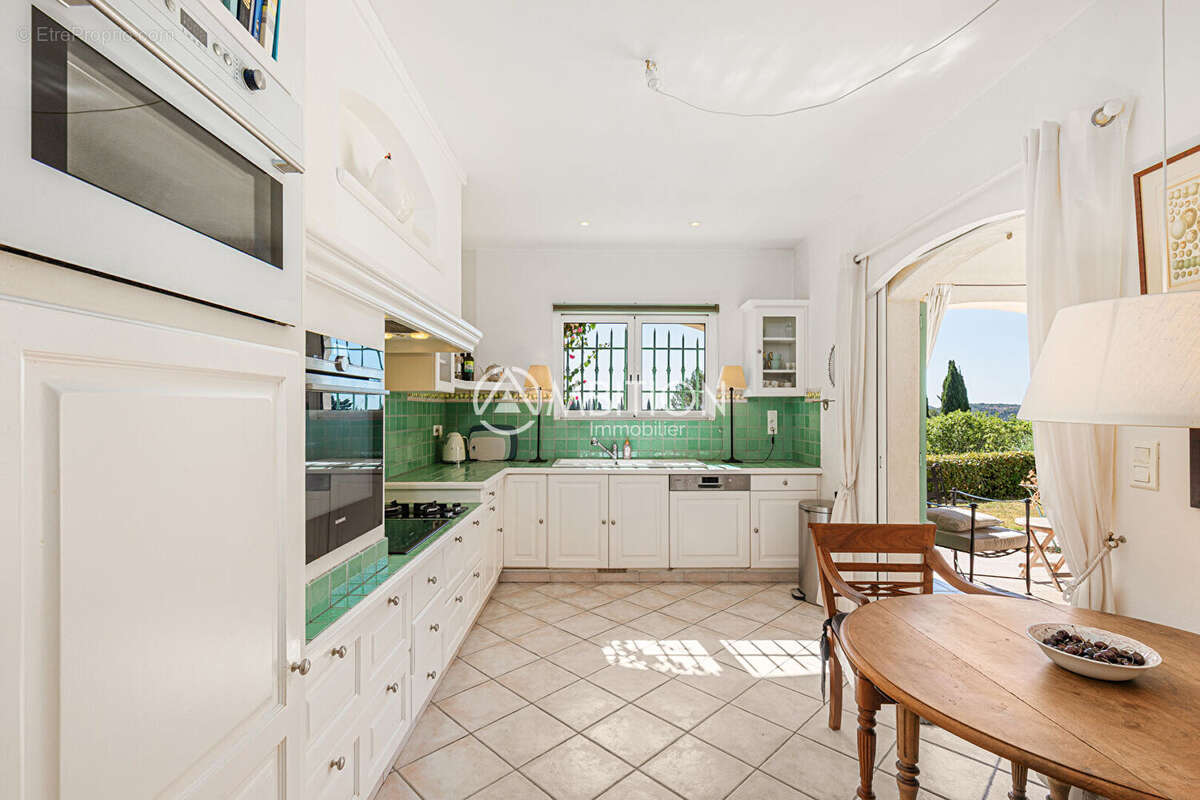 Maison à PEYMEINADE