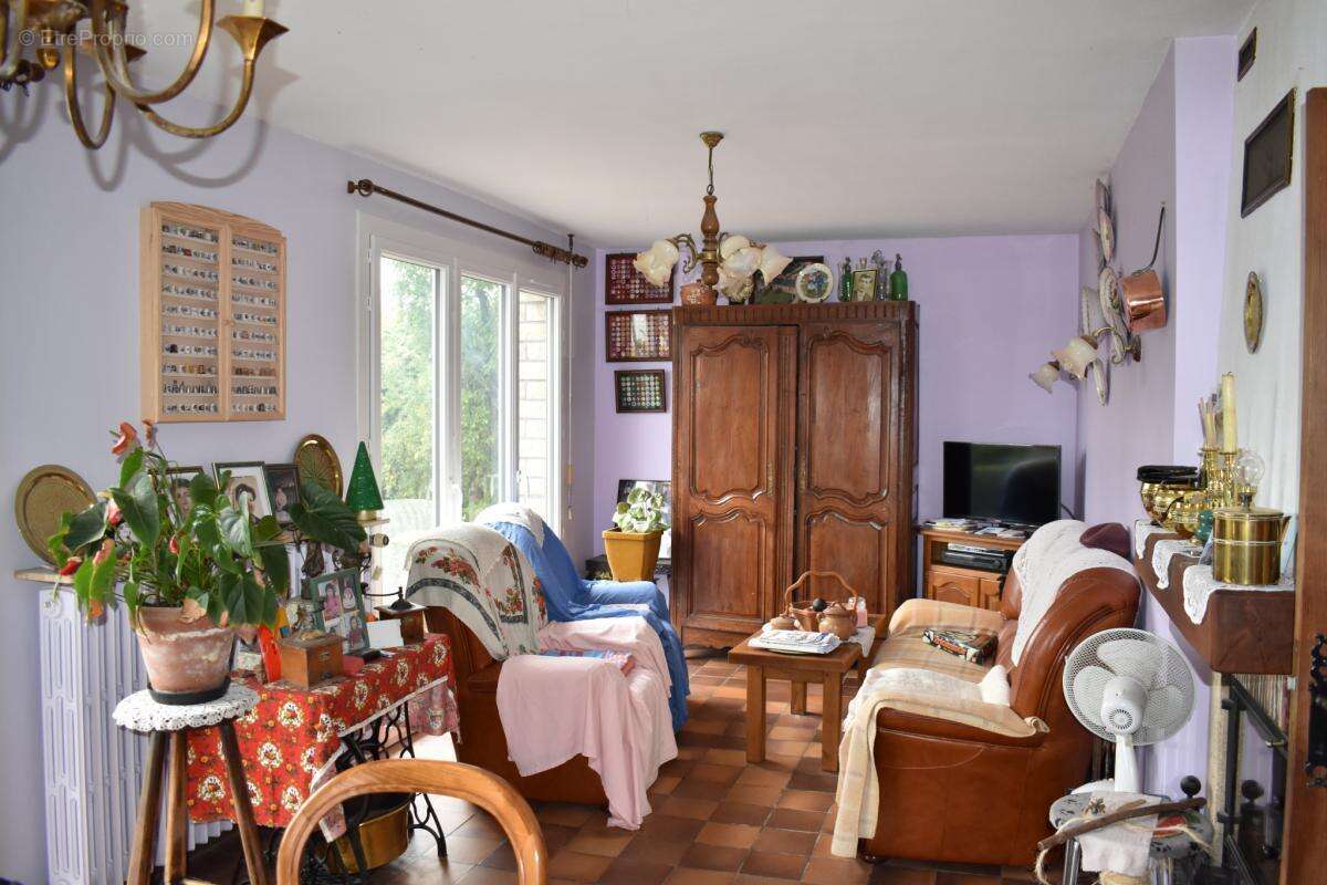 Maison à MONTFORT-SUR-RISLE