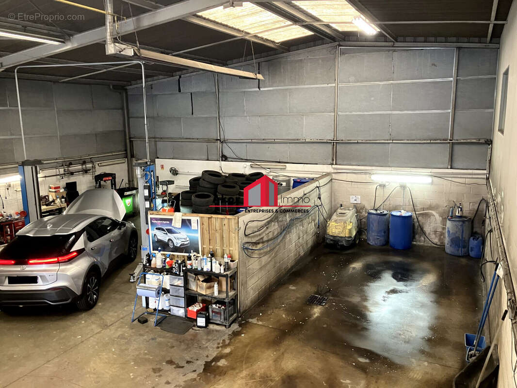 Commerce à SAINT-DENIS