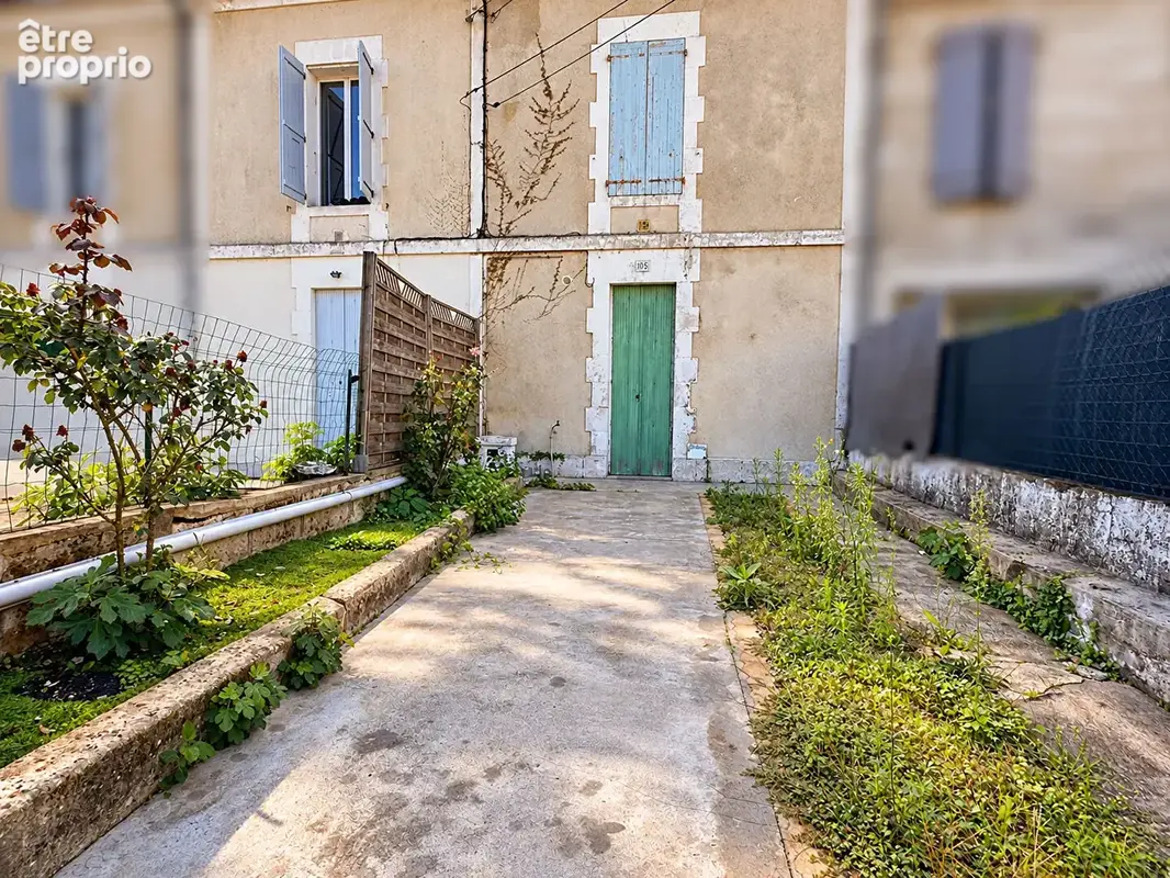 Maison de ville à Angoulême ? Un bien accessible aux multiples possibilités - photo 7