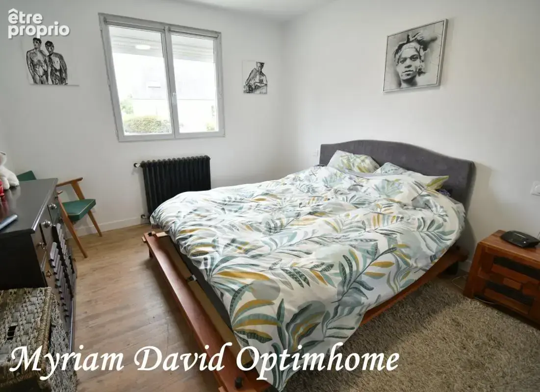 Maison entièrement rénovée 110 m² – 4 chambres – DPE C – Terrain 1 340 m² – Proche bourg de Plouray - photo 10