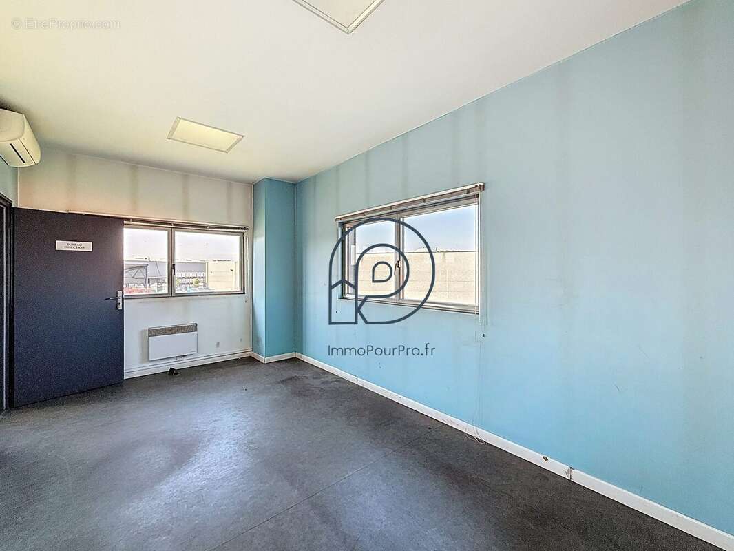 Commerce à SAINT-AMAND-LES-EAUX