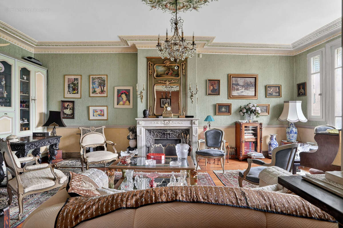 Appartement à SAINT-MANDE