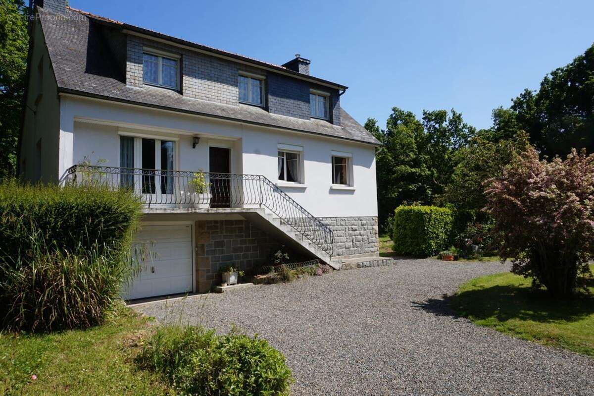 Maison à PABU