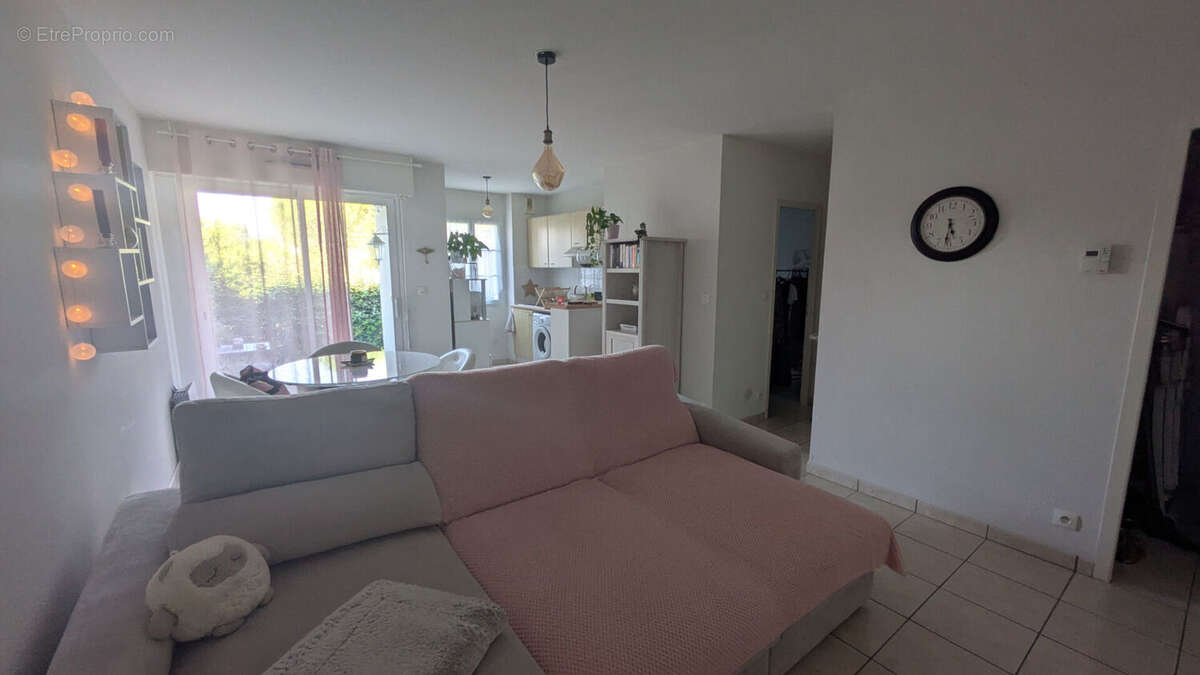 Appartement à ECHILLAIS