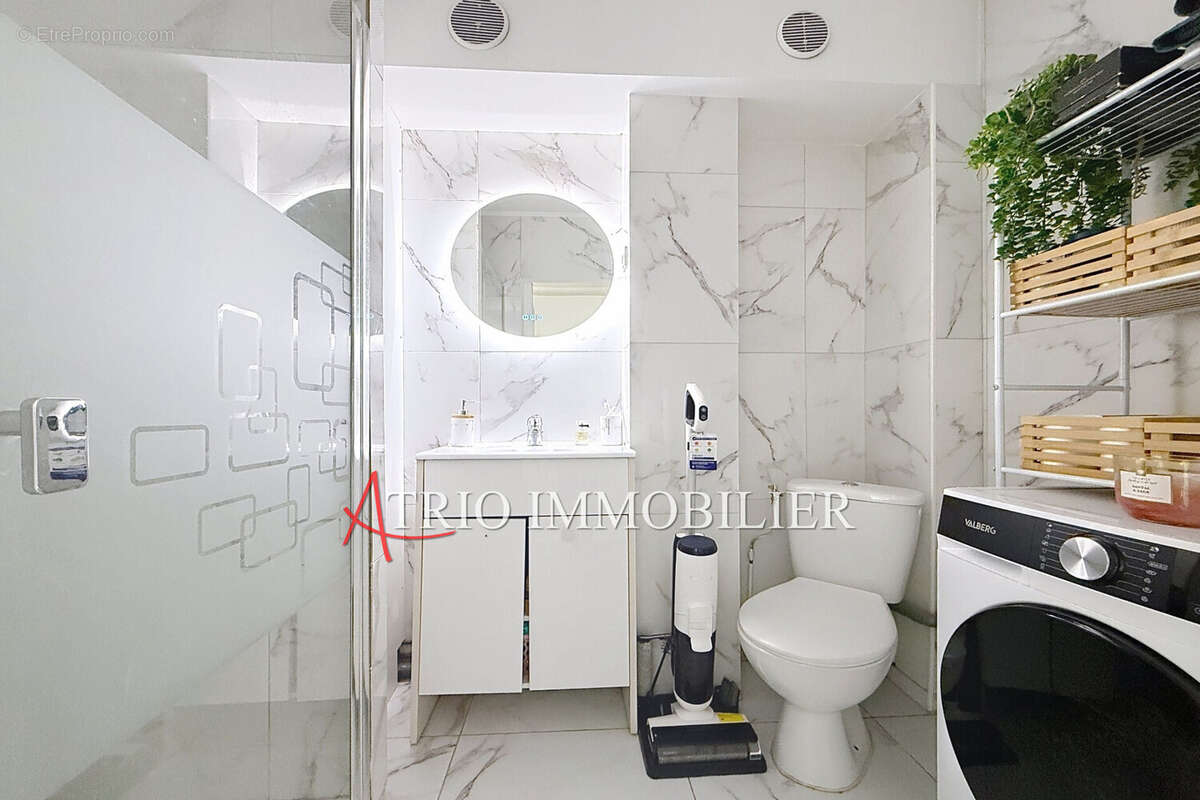 Appartement à VILLENEUVE-LOUBET