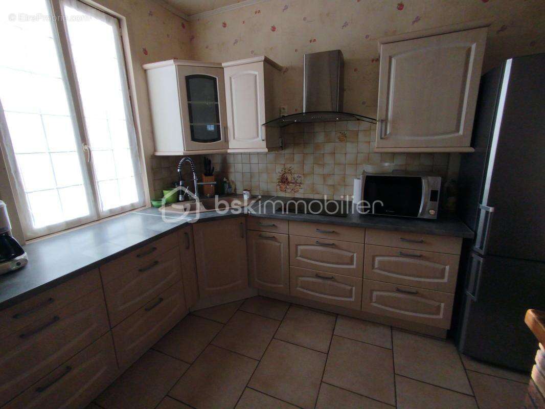 Maison à MONCHAUX-SORENG