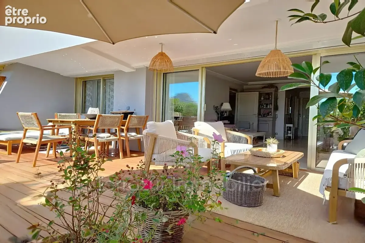 Photo Appartement à Villeneuve-Loubet au prix de 649 000€