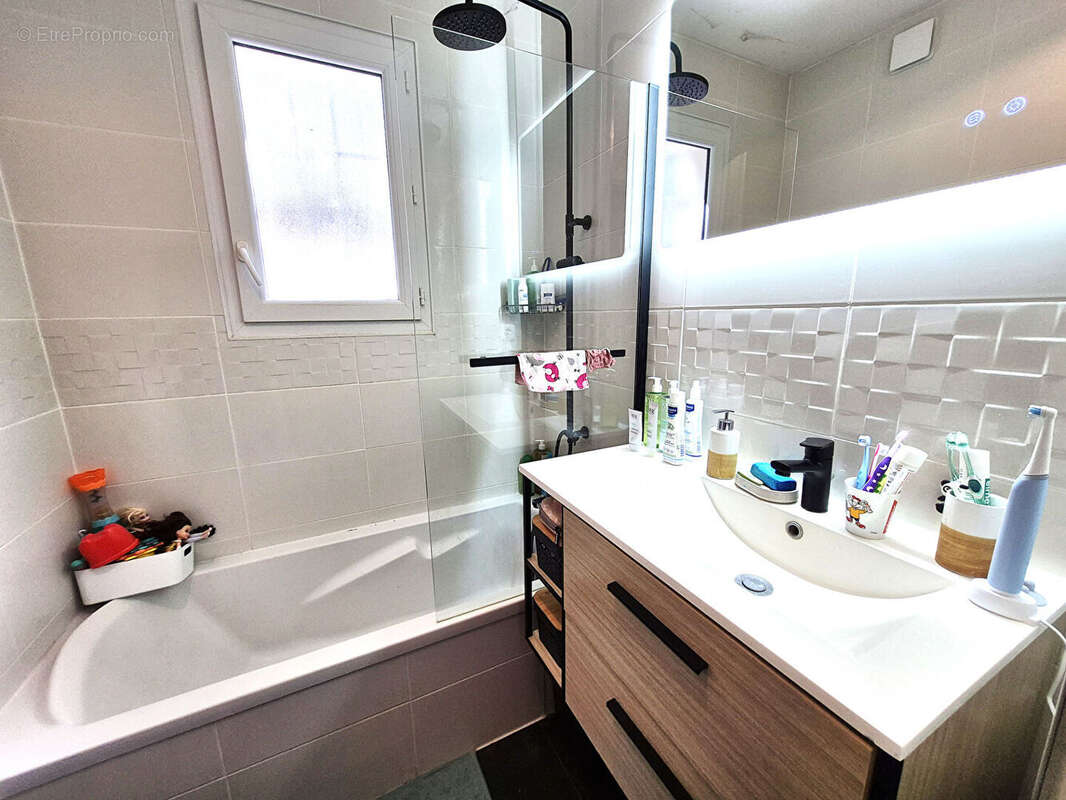 Appartement à SAINT-GELY-DU-FESC