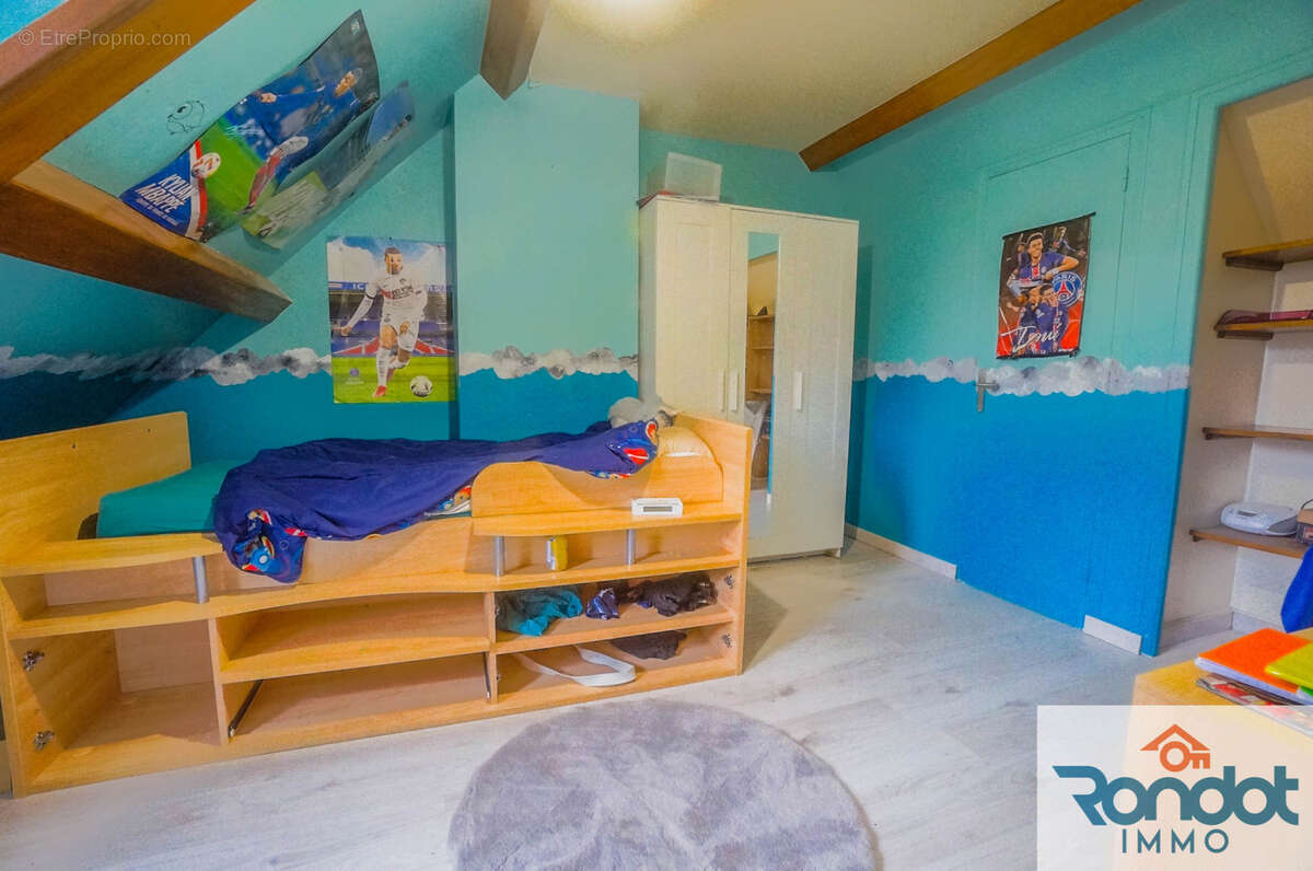 Maison à MAREY-SUR-TILLE