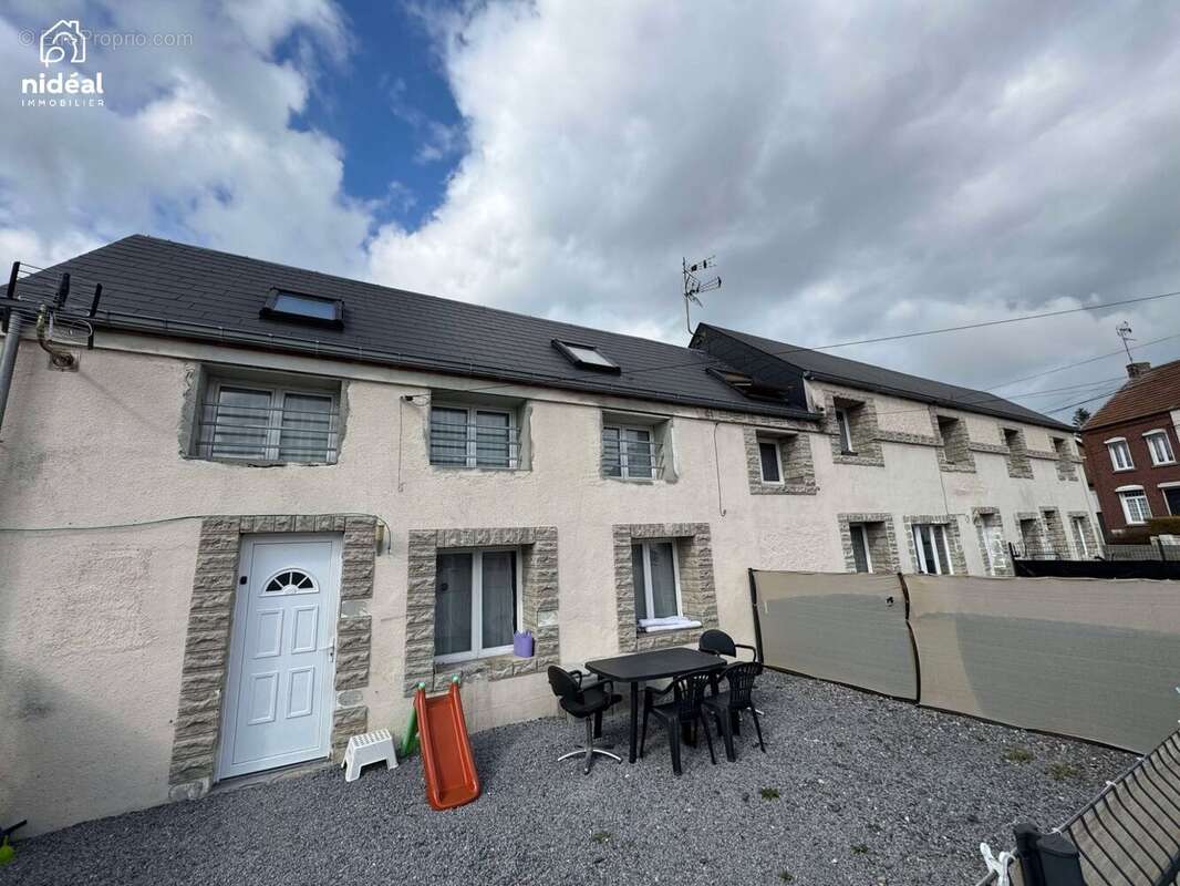 Appartement à FEIGNIES