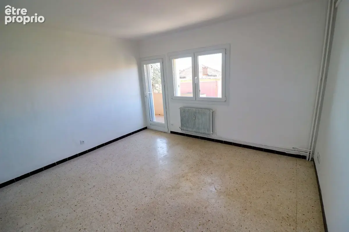 DRAGUIGNAN Appartement T3 62M2 avec terrasse et cave - photo 6
