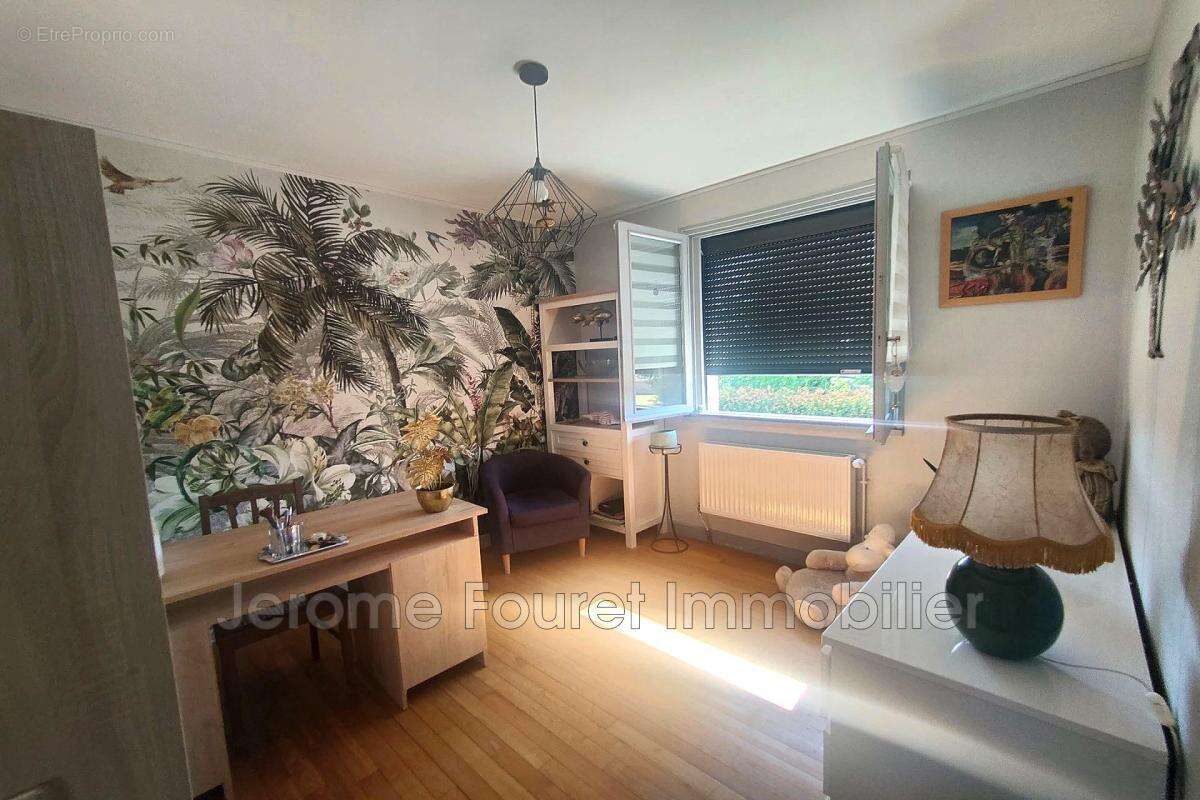 vente maison 6 Pièce(s) - photo 9