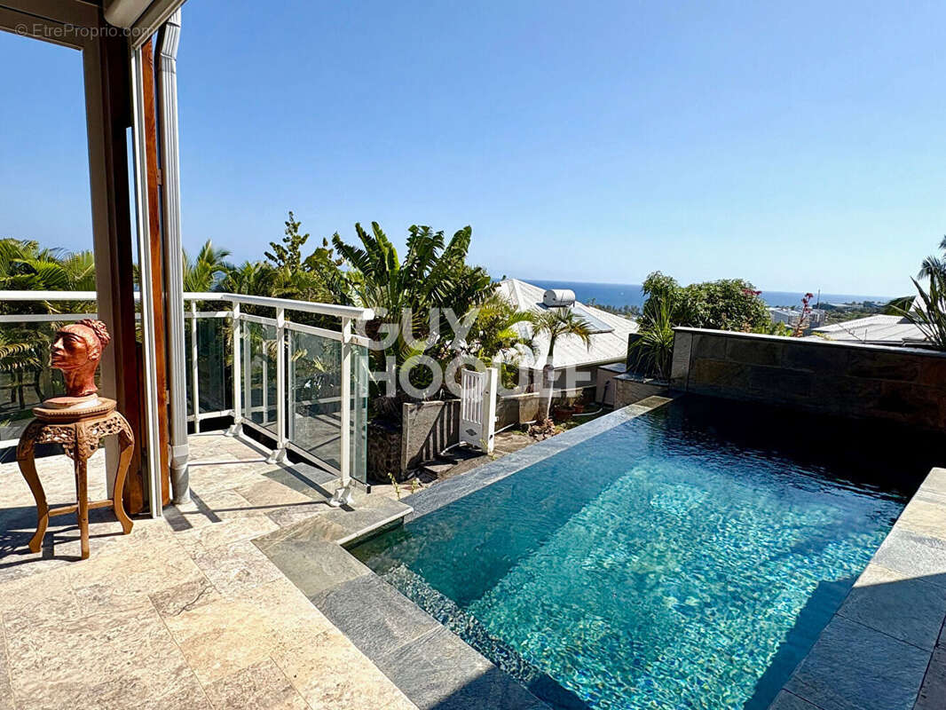 Maison à SAINT-PIERRE