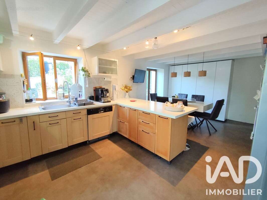 Maison 104 m² à Inzinzac-Lochrist  - photo 4