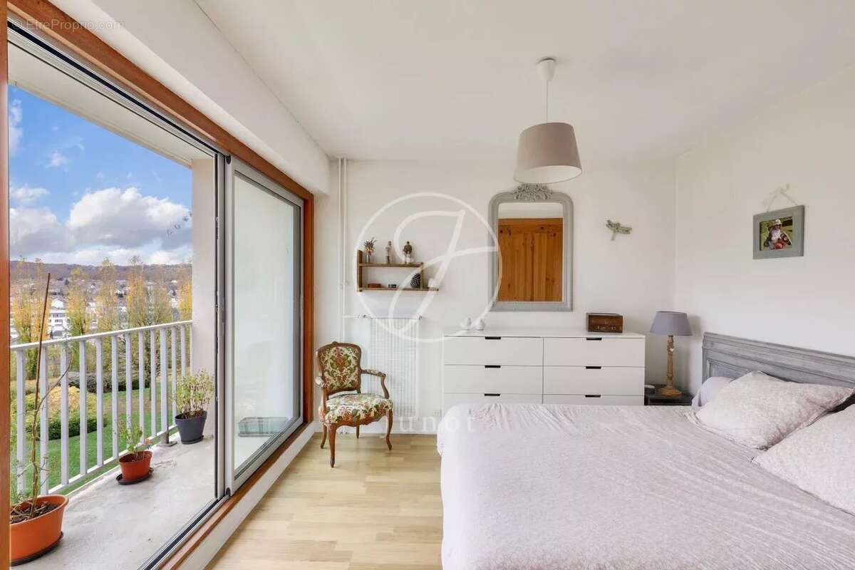 Appartement à VIROFLAY