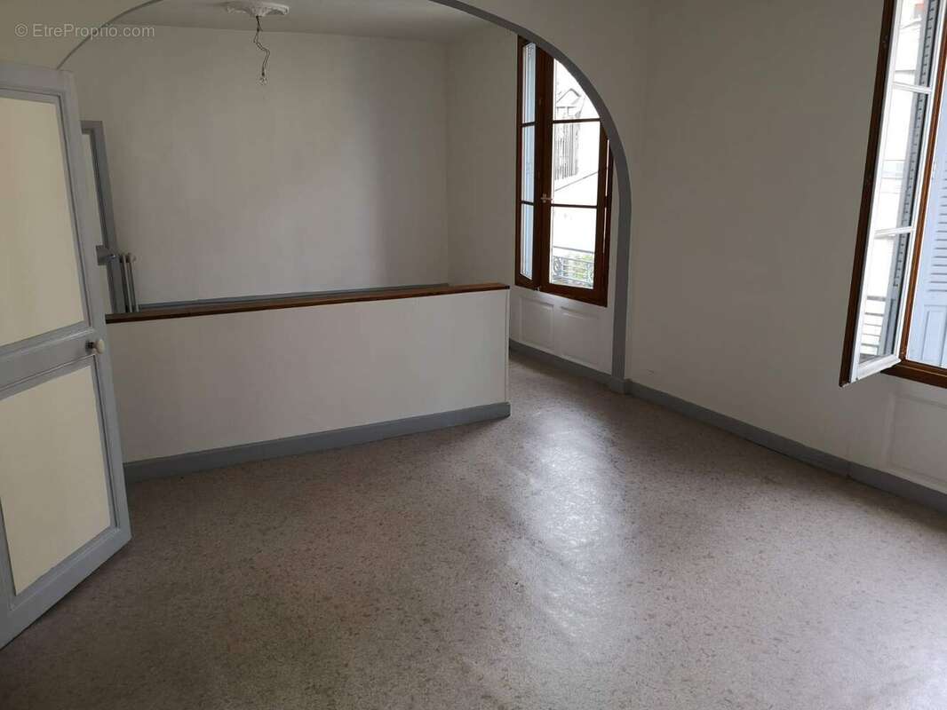 Appartement 79 m² à Tulle  - photo 10