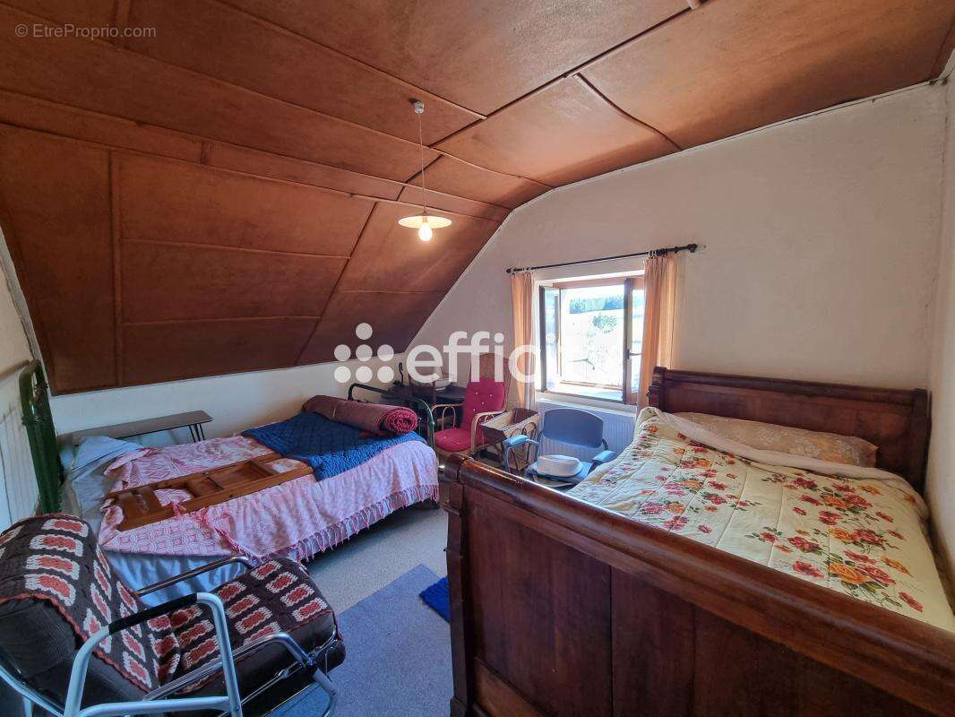 Maison à ALBARET-SAINTE-MARIE